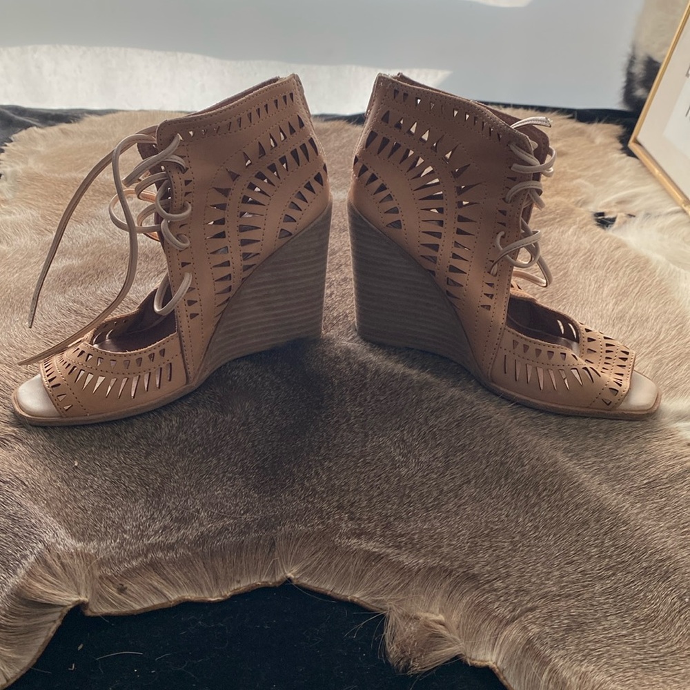 Jeffery Campbell Wedges🩷